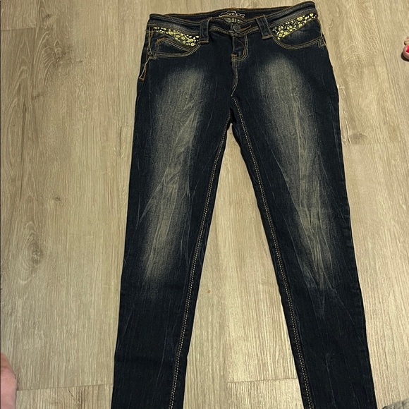 Elegant Black Jeans with Gold Detailing - Picture 1 of 2